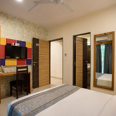 Home2 Suites And Service Apartments, Mumbai Airport Room photo